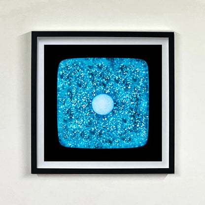 Dice One - Cyan Sparkles