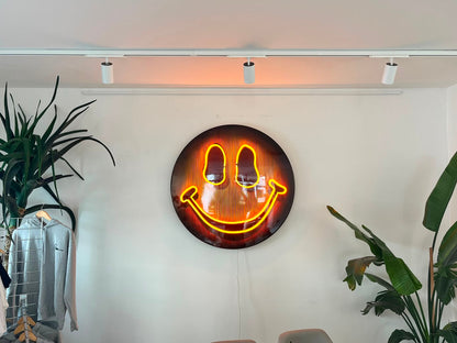 Jumbo Smile Neon